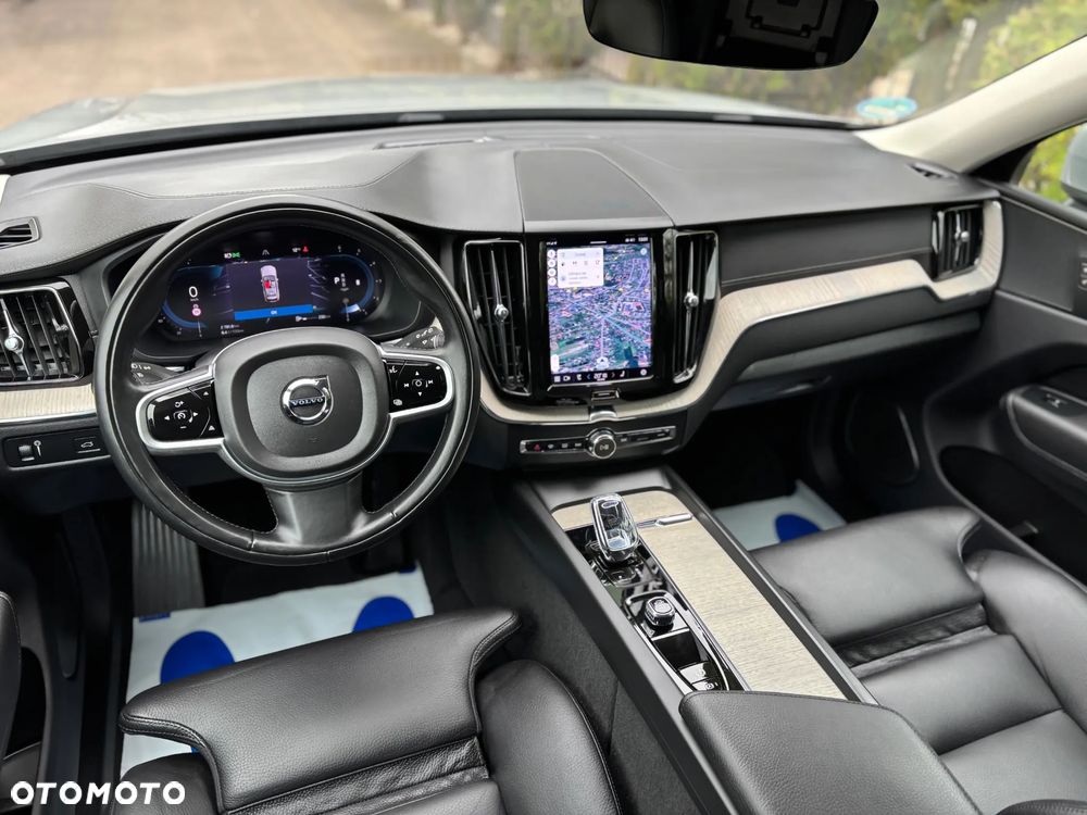 Volvo XC 60 B5 D AWD Geartronic Inscription - 10