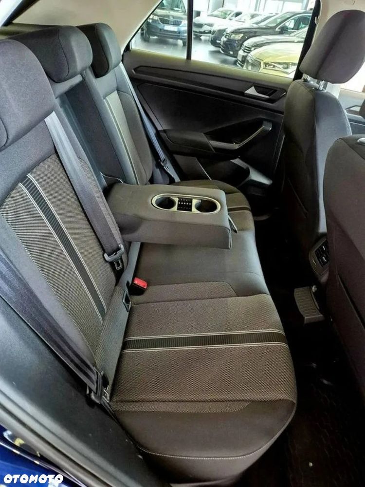 Volkswagen T-Roc 1.5 TSI ACT Advance DSG - 23