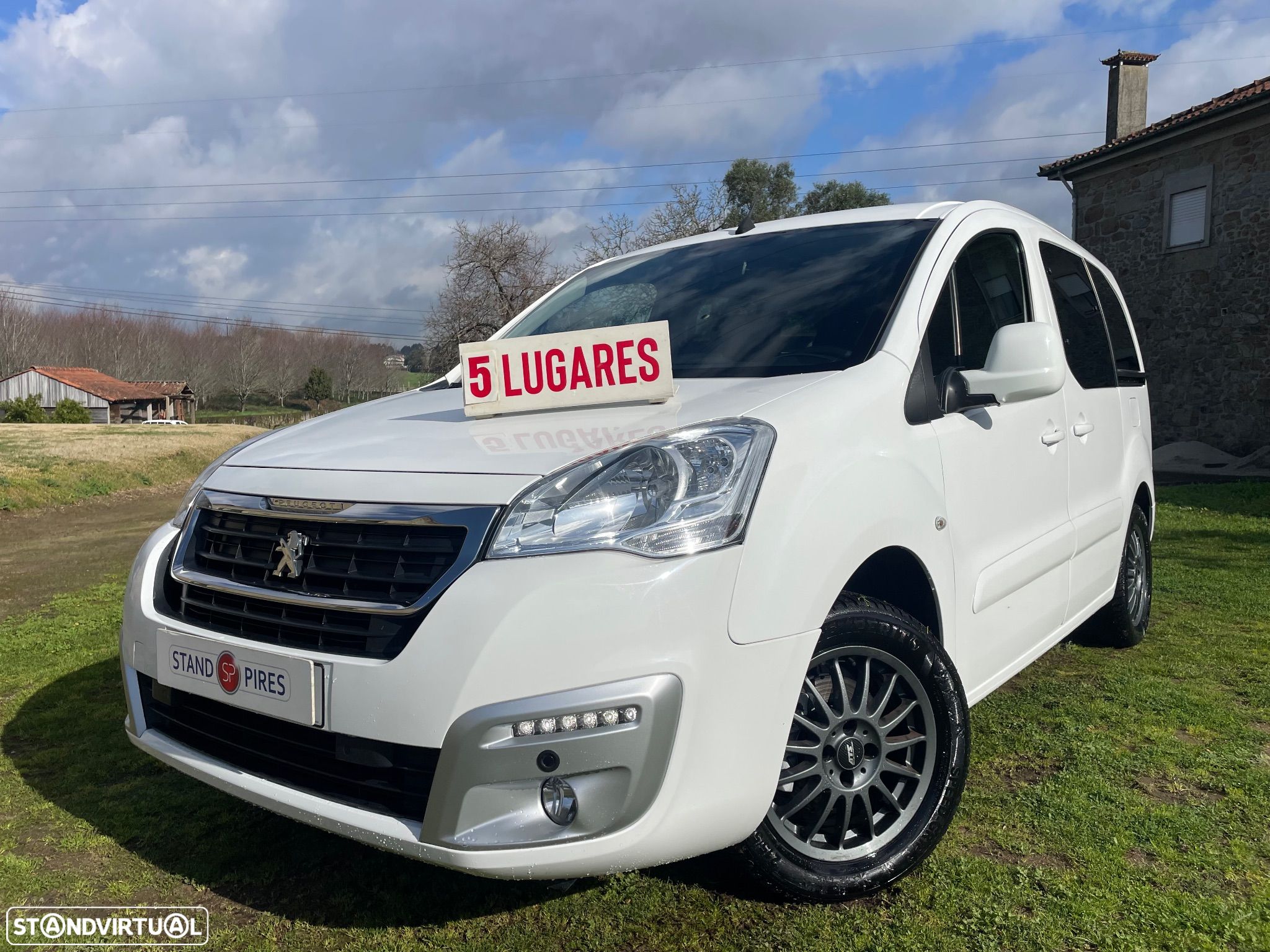 Peugeot Partner 1.6 BlueHDi Outdoor - 1