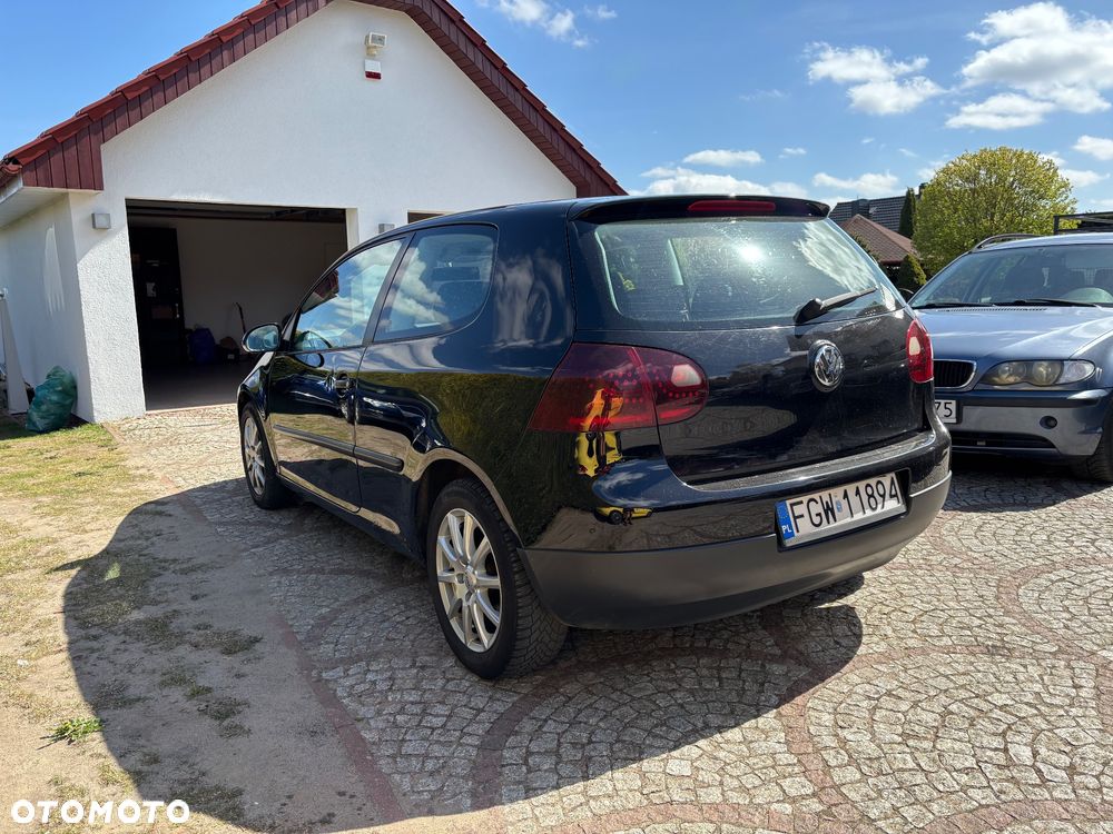 Volkswagen Golf 1.6 FSI Goal - 5