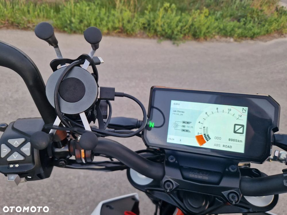 KTM Duke - 10
