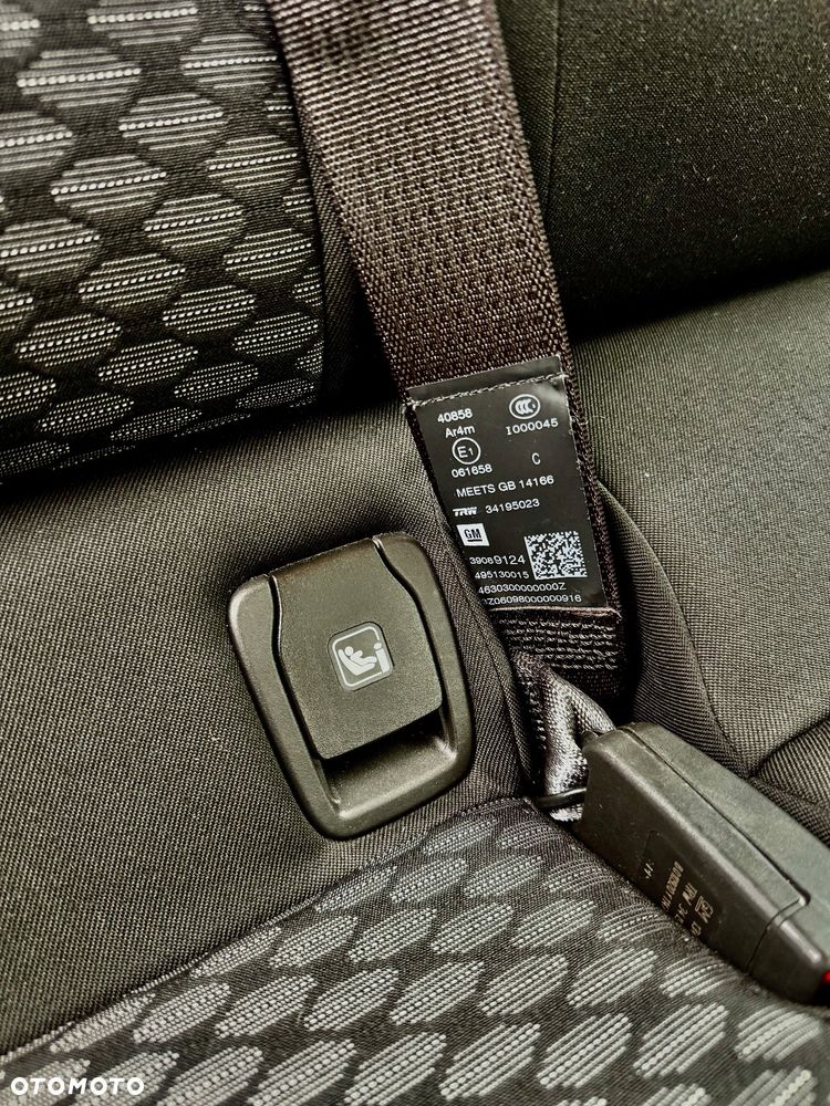 Opel Astra 1.5 D Start/Stop Automatik Business Edition - 25