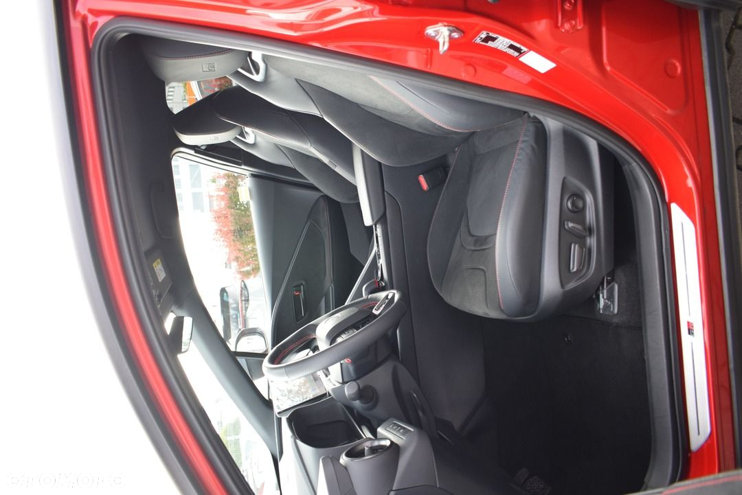 Toyota C-HR - 13