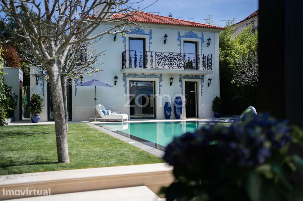 Moradia Clássica de Charme – Luxo e Exclusividade - Grande imagem: 2/60