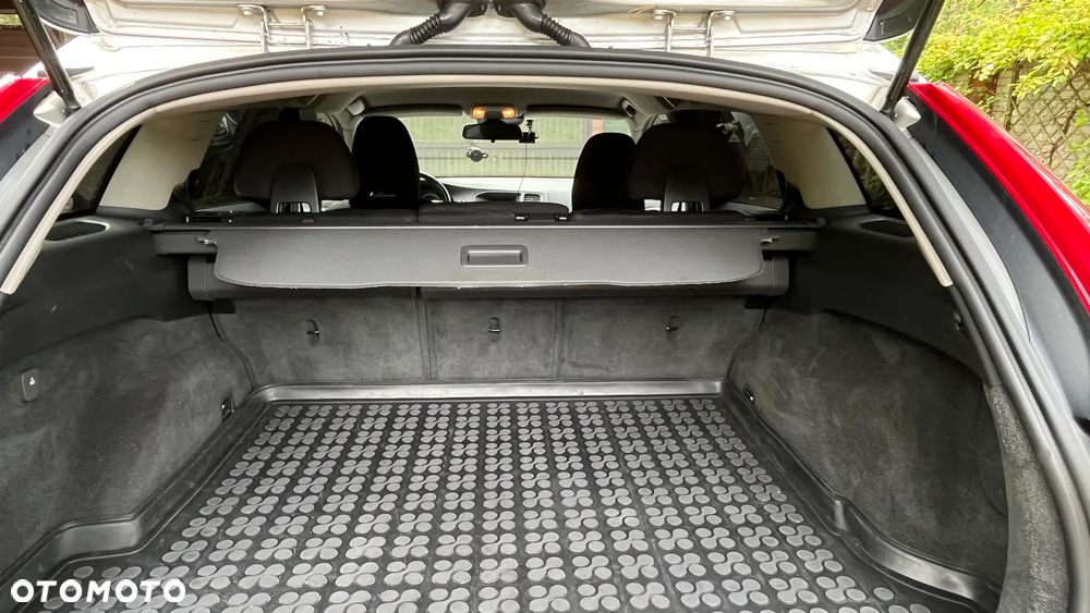 Volvo V60 2011 photo 4