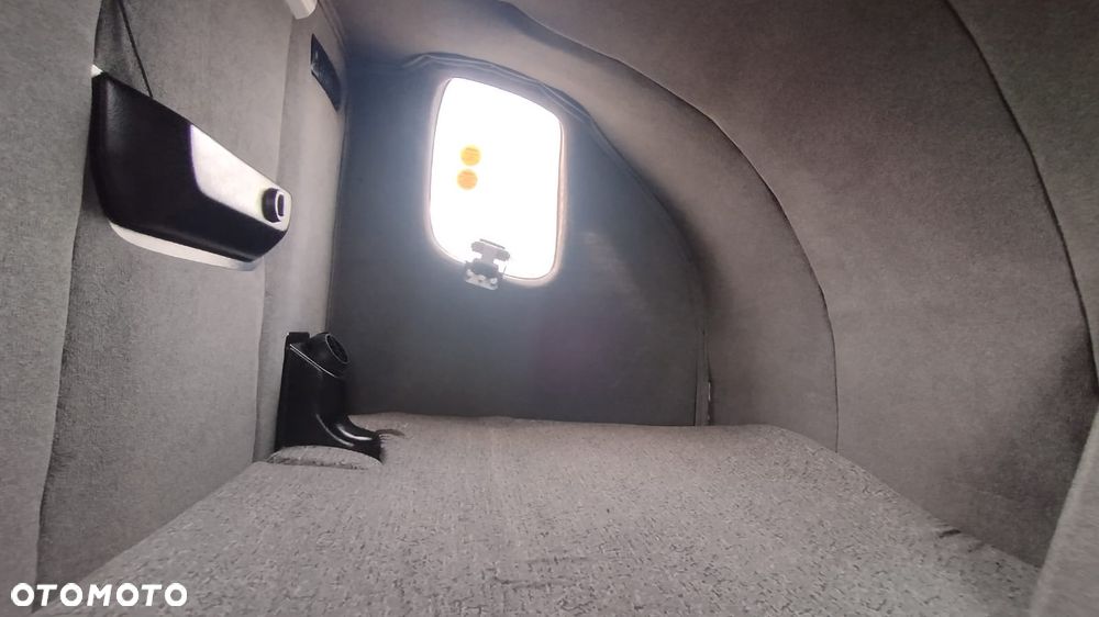 Iveco Iveco Daily 35S18  MIĘDZYNARODÓWKA 10 ep Spanie WEBASTO ASO 3.0 Poduszki 3 osoby - 12