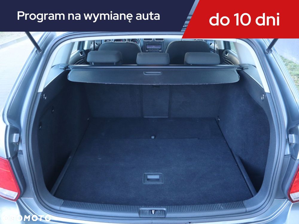 Volkswagen Golf Variant - 14