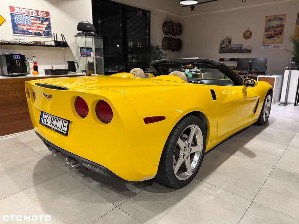 Chevrolet Corvette 6.0 V8 - 12