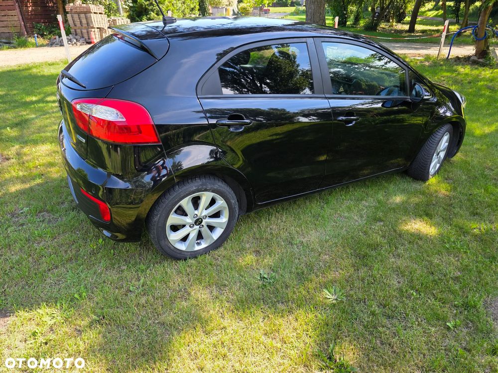 Kia Rio 1.2 M - 7