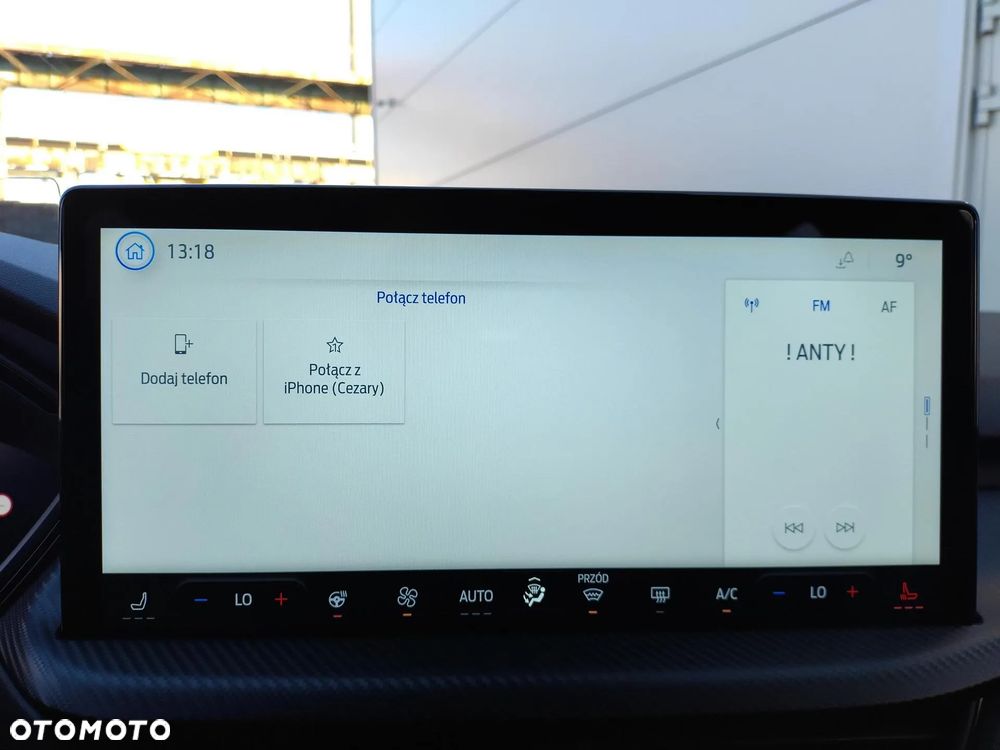 Ford Kuga 2.5P PHEV FWD ST-Line X eCVT - 19