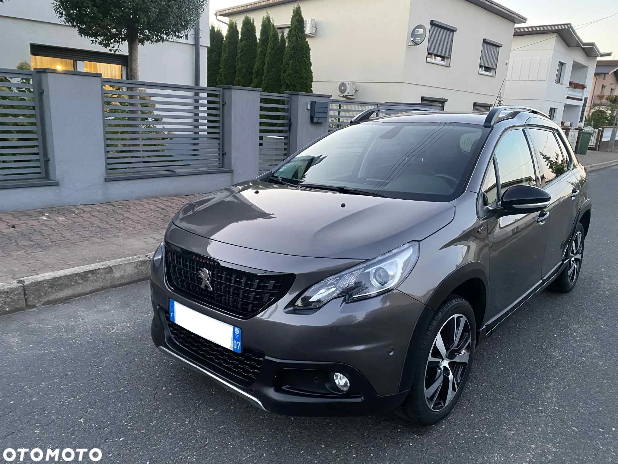 Peugeot 2008 PureTech 110 Stop&Start GT-Line Edition - 5