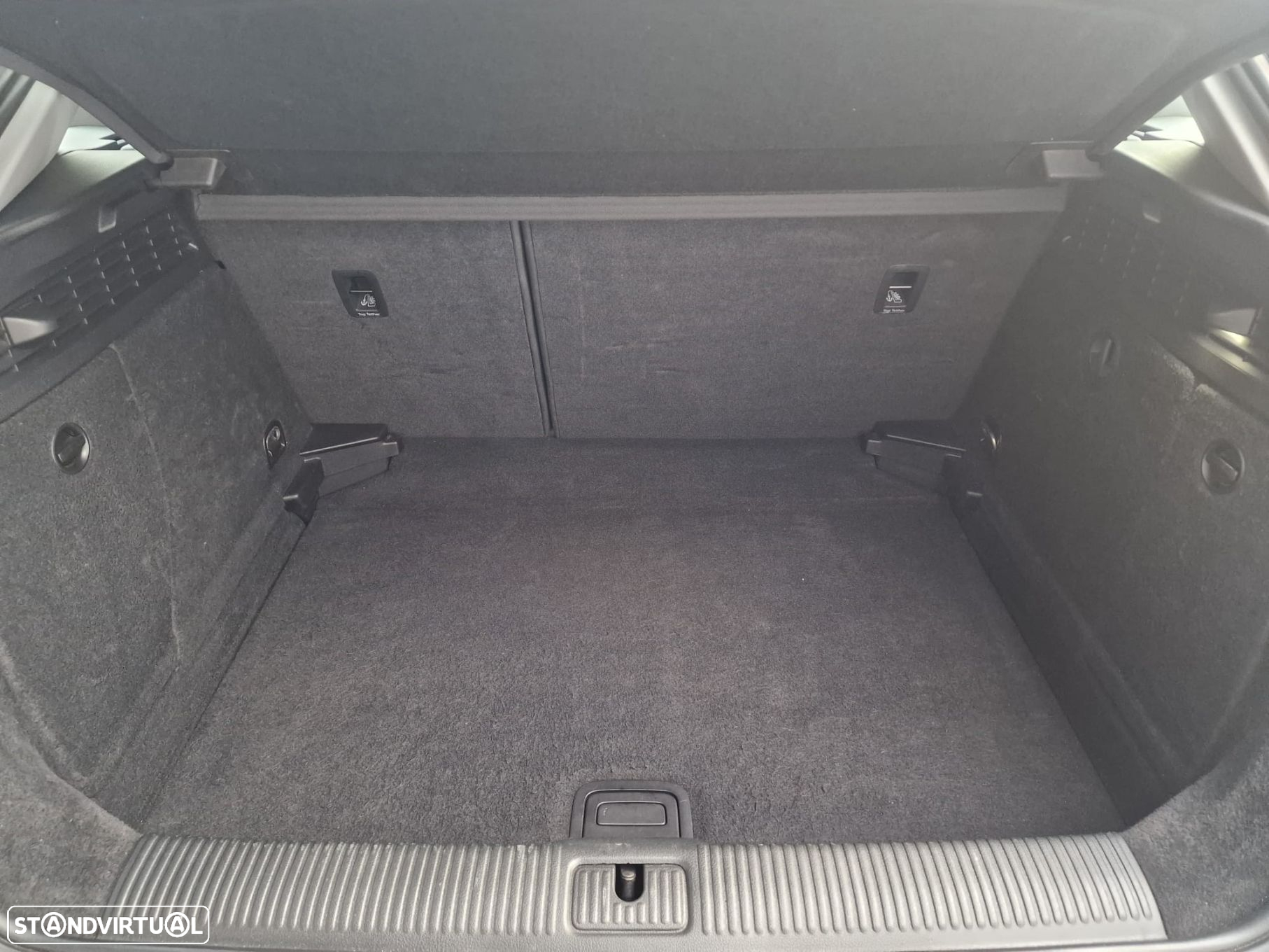 Audi A3 Sportback 30 TDI Design - 41