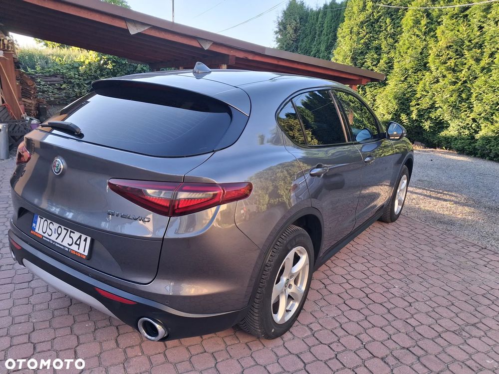 Alfa Romeo Stelvio 2.0 Turbo 16V AT8-Q4 Super - 5