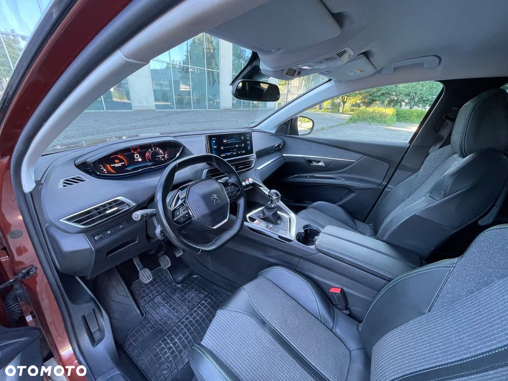 Peugeot 5008 - 16