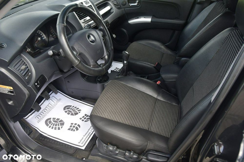 Kia Sportage - 16