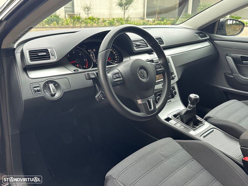 VW Passat CC 2.0 TDi BlueMotion - 4