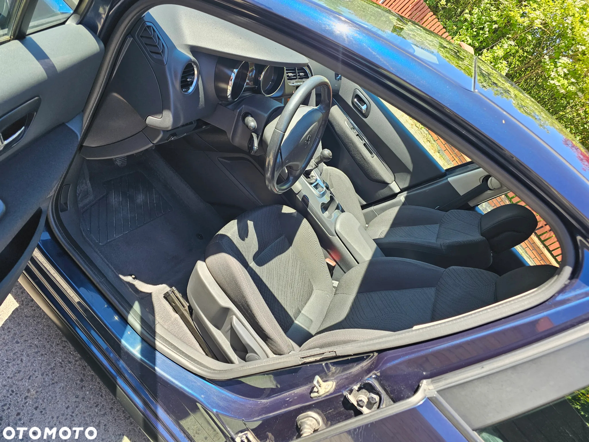 Peugeot 3008 1.6 Trendy - 29