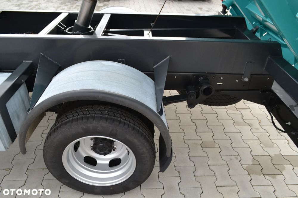 Mitsubishi Canter 3C11 - 11