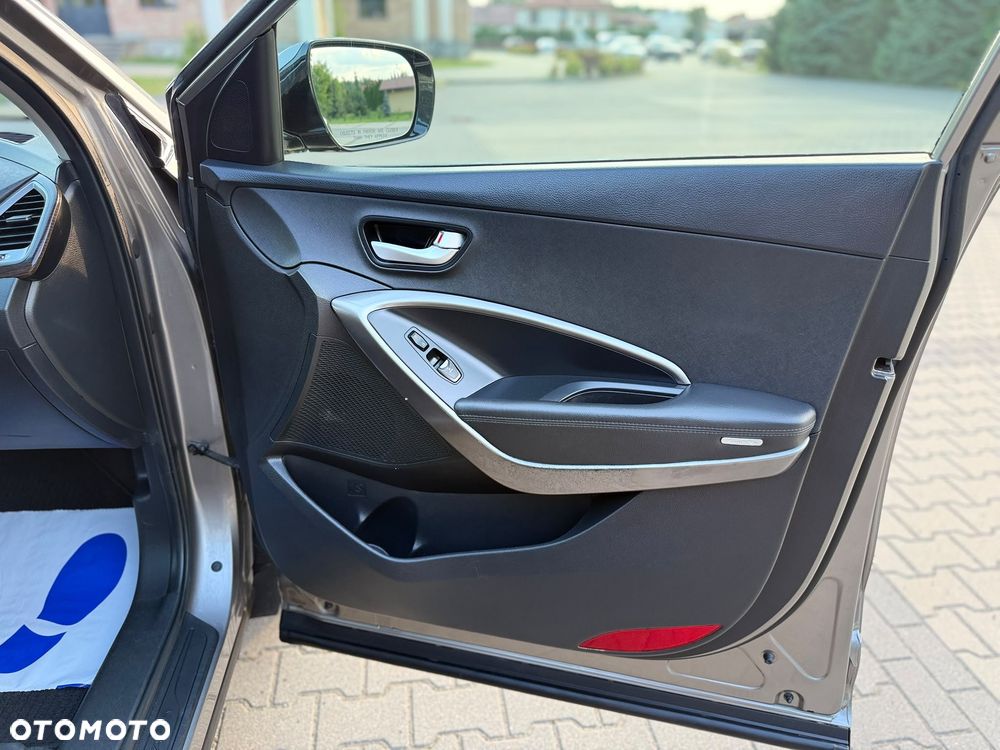 Hyundai Santa Fe 2.0 T Sport Utility - 28
