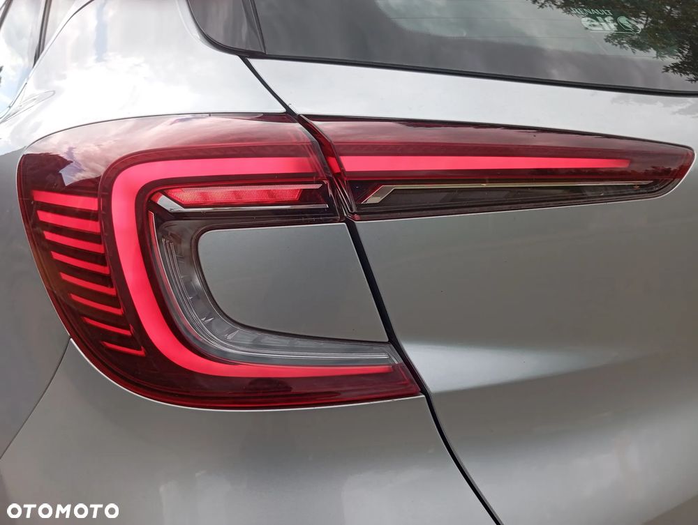 Renault Captur TCe 155 EDC GPF INTENS - 28