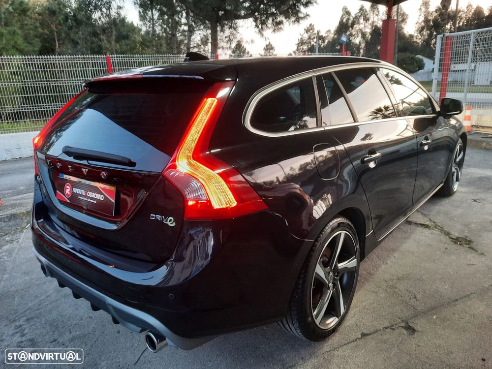 Volvo V60 1.6 D2 Drive R-Design Start/Stop - 11