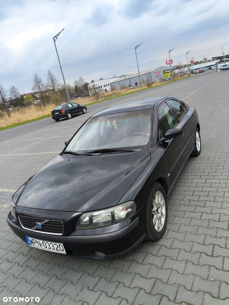 Volvo S60 - 1