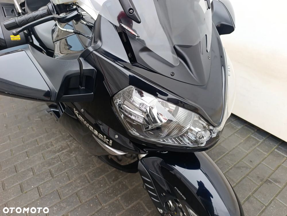 Kawasaki GTR - 35