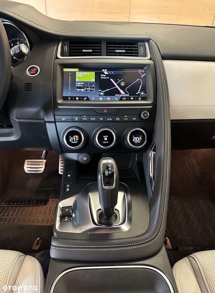 Jaguar E-Pace 2.0 i4P AWD R-Dynamic - 15