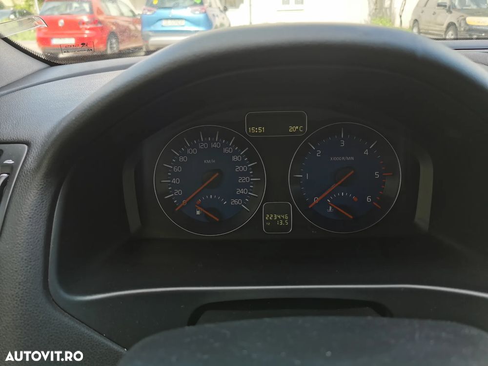 Volvo S40 D2 Rdesign Edition - 6
