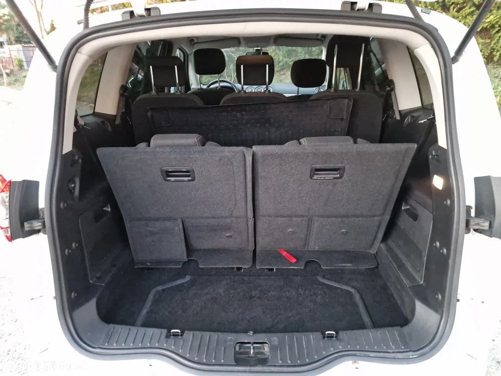 Ford S-Max 2.0 TDCi DPF Titanium - 28