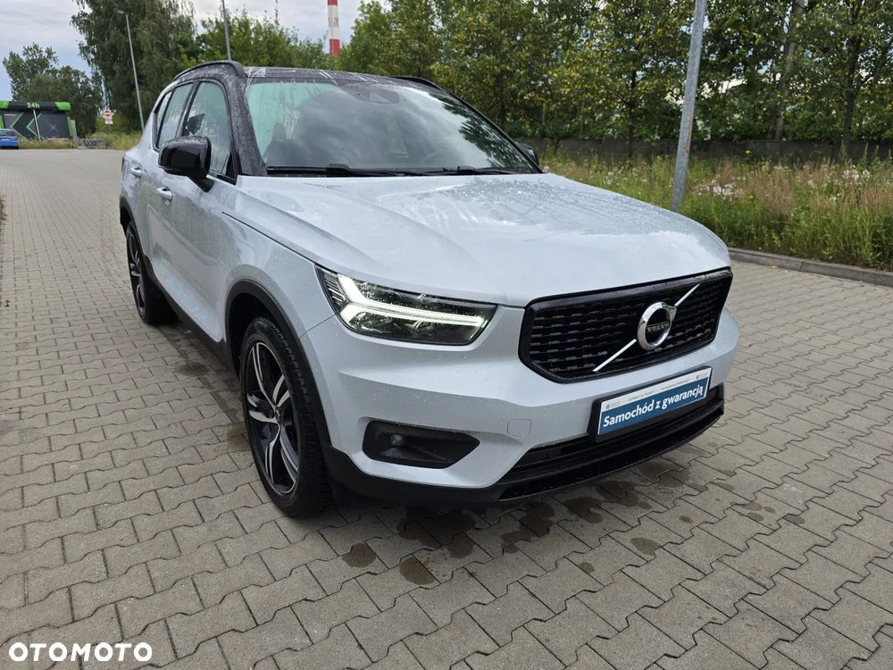 Volvo XC 40 B4 B AWD R-Design