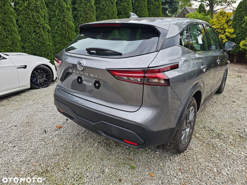 Nissan Qashqai 1.3 DIG-T AKARI - 9