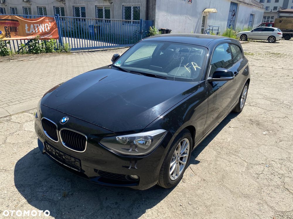 BMW Seria 1 116i - 1