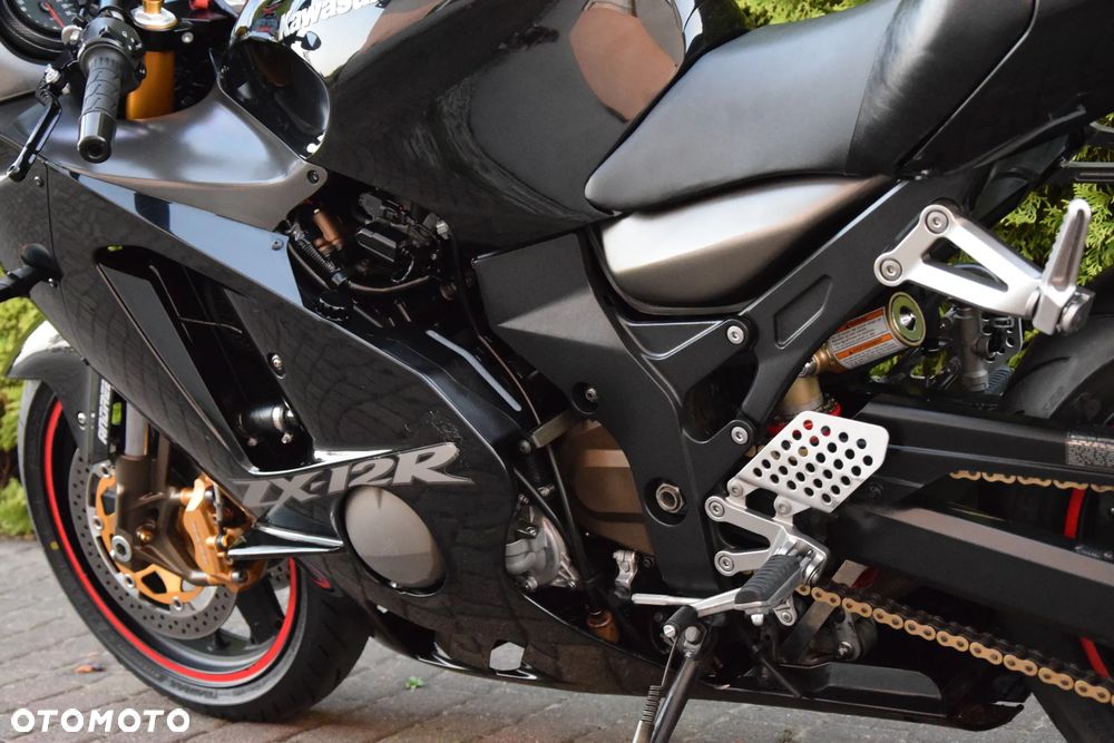 Kawasaki ZX - 11
