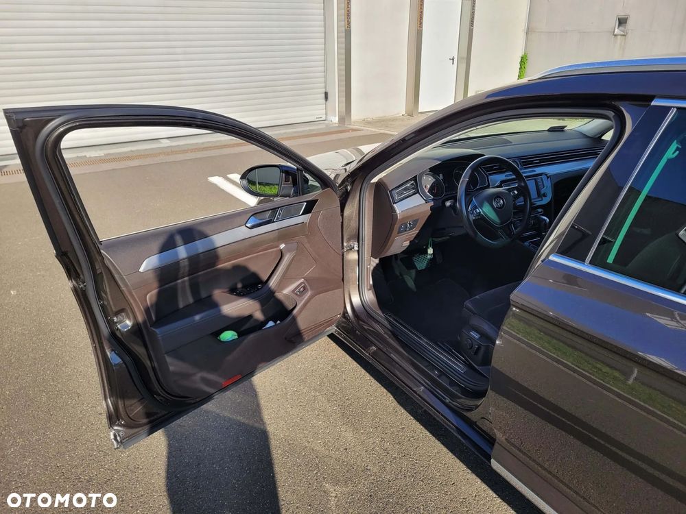 Volkswagen Passat 2.0 TDI BMT Highline DSG - 16