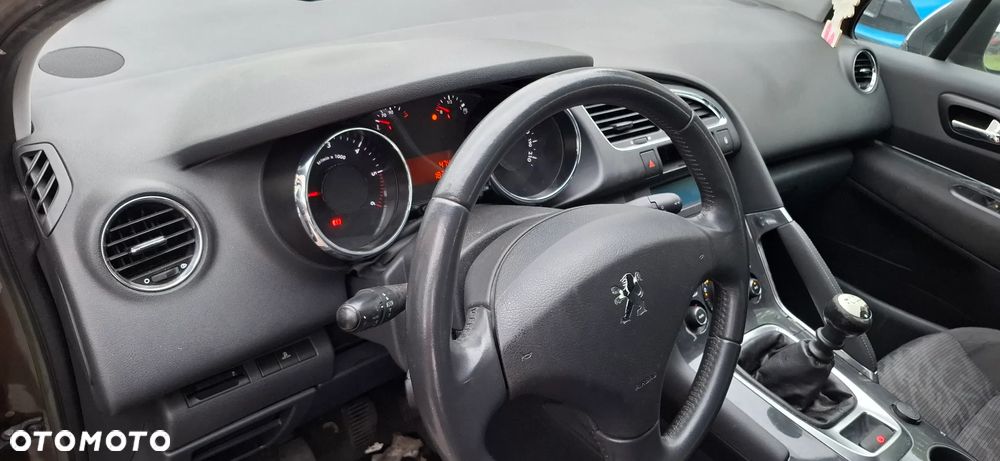 Peugeot 3008 - 10