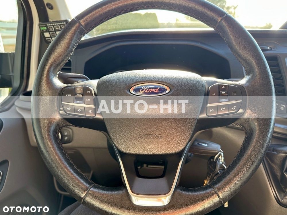 Ford Transit - 26