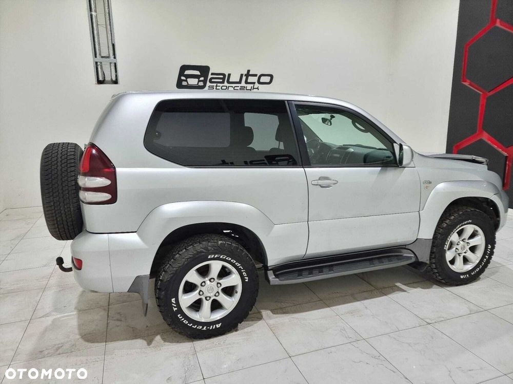 Toyota Land Cruiser - 3