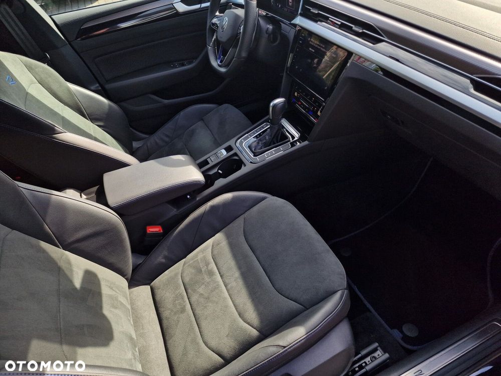 Volkswagen Arteon Shooting Brake 2.0 TSI 4Motion R DSG - 17