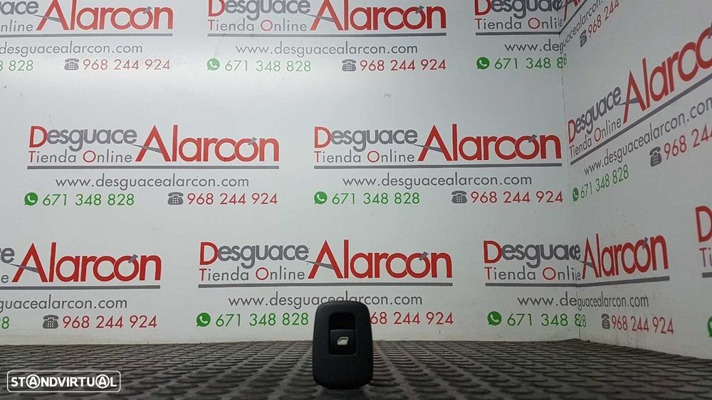 COMANDO DO ELEVADOR TRASEIRO DIREITO CITROEN C3 PICASSO COLLECTION - 1