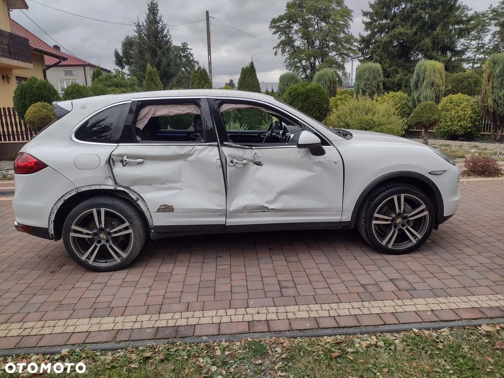 Porsche Cayenne - 11