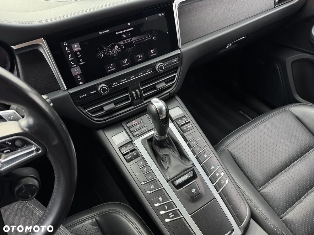 Porsche Macan GTS PDK - 10