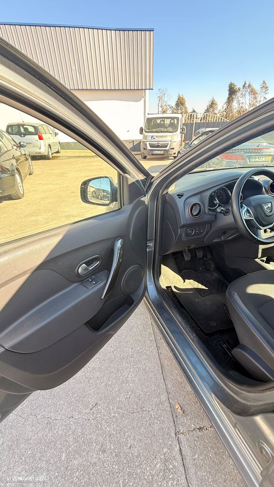 Dacia Logan MCV 1.5 dCi Stepway - 9