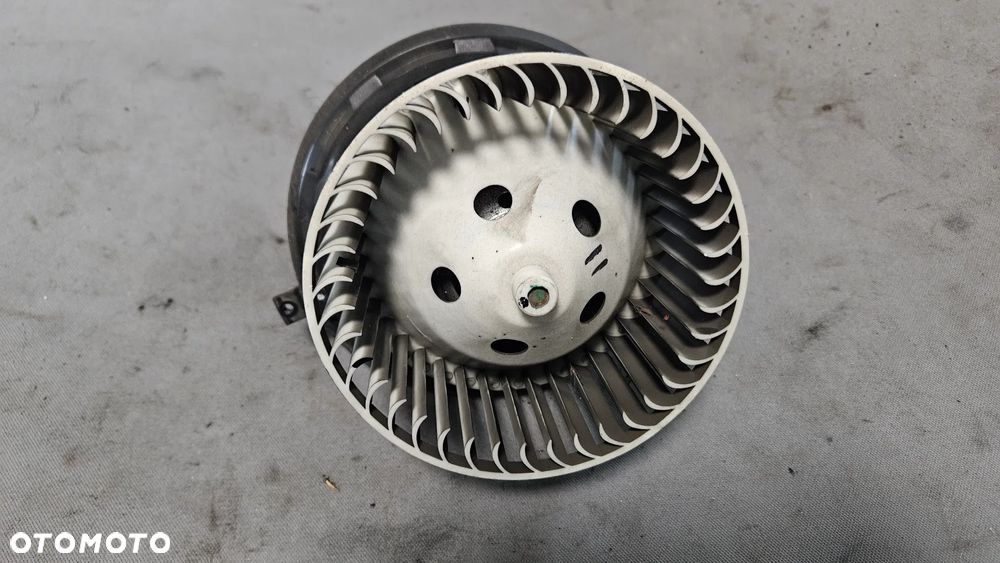 Wentylator rezystor dmuchawy Renault Laguna II Europa 52419344 - 9