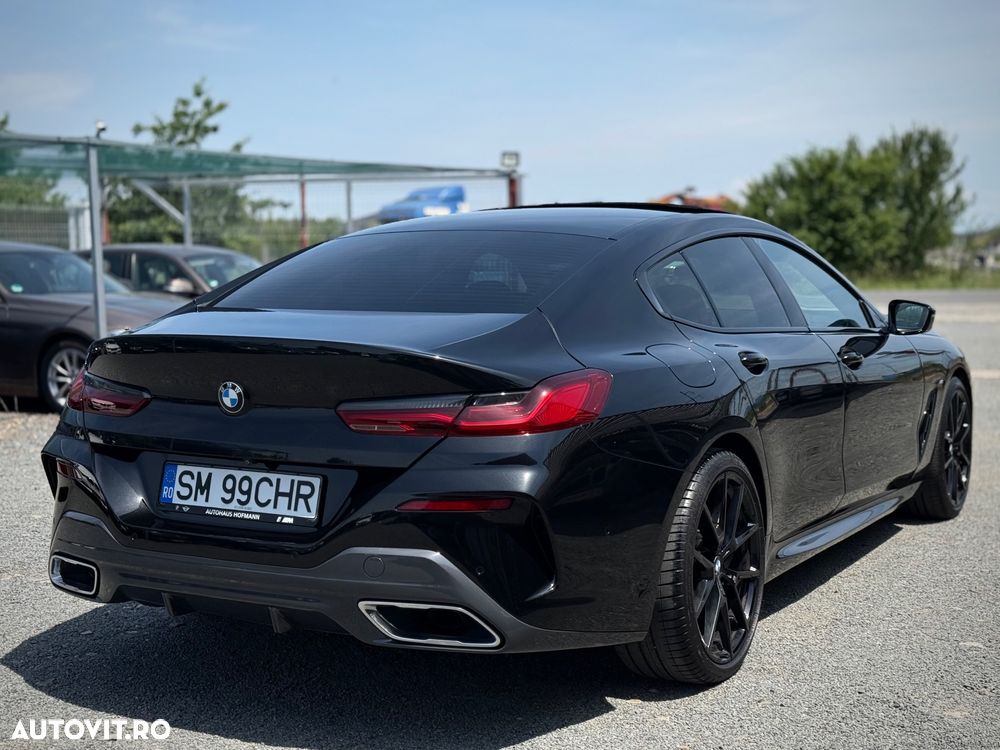 BMW Seria 8 - 38