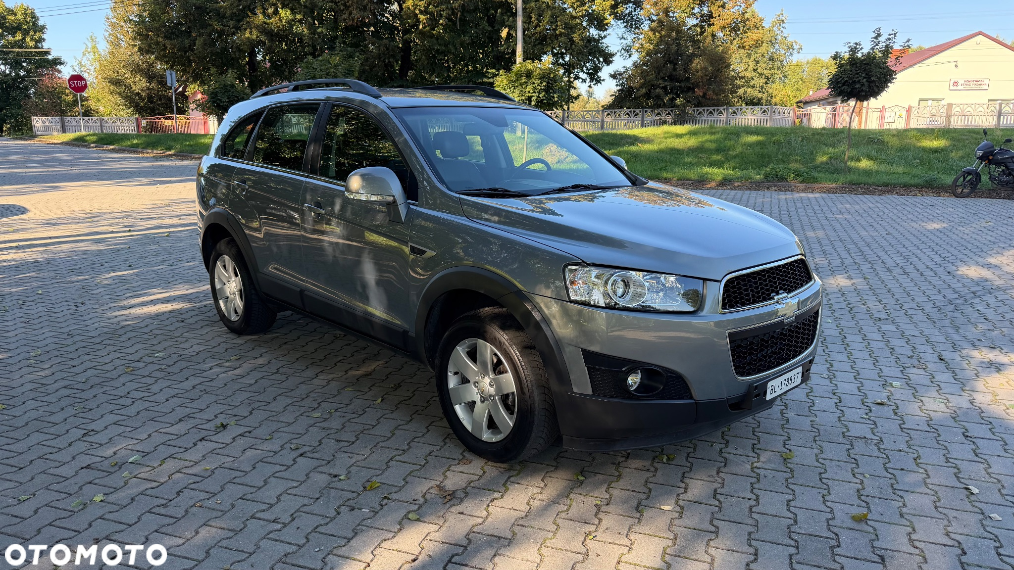 Chevrolet Captiva 2.4 AWD LT+ - 3