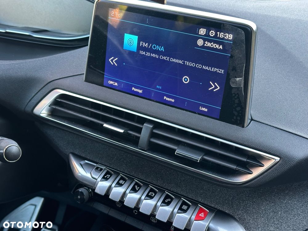 Peugeot 3008 - 25