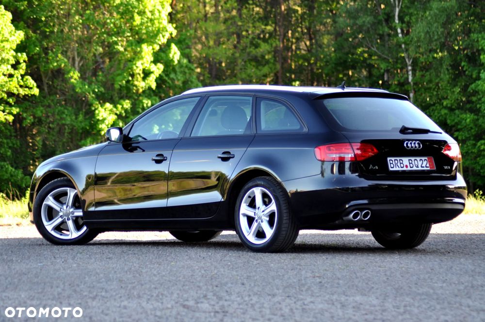 Audi A4 Avant 2.0 TDI ultra - 9