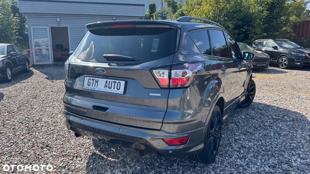 Ford Kuga 1.5 EcoBoost 2x4 ST-Line - 14