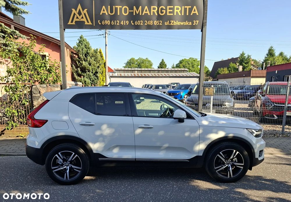 Volvo XC 40 D3 SCR Momentum Core - 6